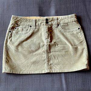 Super cute sage green mini skirt